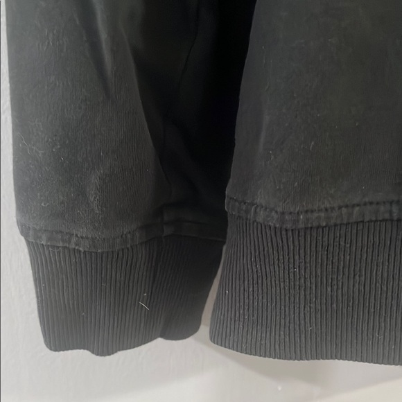 Karl Lagerfeld Black Sweatshirt with Gold Graphic - Picture 5 of 8